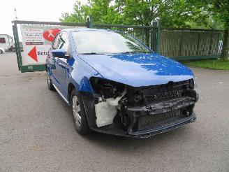 dañado vehículos comerciales Volkswagen Polo TVA DéDUCTIBLE 2013/10