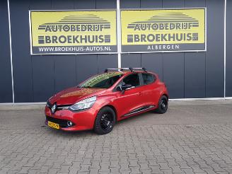 Avarii trailere Renault Clio 0.9 TCe Expression 2013/2
