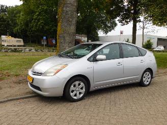 dommages motocyclettes  Toyota Prius  2007/5