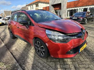 dommages motocyclettes  Renault Clio 1.5 dci 2014/2