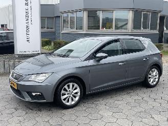 dommages motocyclettes  Seat Leon 1.0 EcoTSI Style Business Intense 2018/6