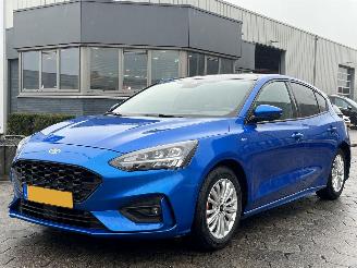 damaged commercial vehicles Ford Focus 1.5 EcoBoost ST Line Business 2019/5