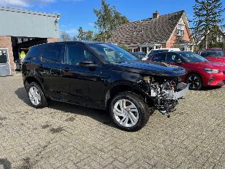 damaged motor cycles Land Rover Discovery Sport P300e  Hybride Automatik R-DYNAMIC 2020/11
