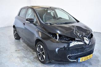 danneggiata roulotte Renault Zoé  2019/4