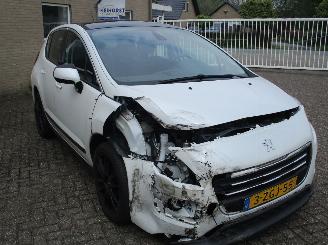 damaged commercial vehicles Peugeot 3008 1.6 THP Active Aut NAP REST BPM 1000 EURO !!!!! 2015/1