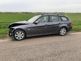 danneggiata motocicli BMW 3-serie 320 6-bak 2008/3