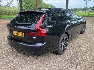 dommages motocyclettes  Volvo V-90 2.0 T6 AWD R-Design Panorama 2021/4