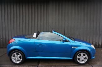 damaged commercial vehicles Opel Tigra 1.4-16V 66kW Airco TwinTop Rhythm 2007/10