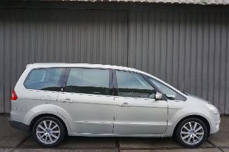 damaged commercial vehicles Ford Galaxy 2.0-16V 107kW 7P. Navigatie Ghia 2008/9