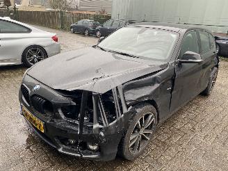škoda dodávky BMW 1-serie 116i    ( 23020 KM ) 2018/6