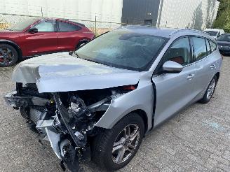 Unfall Kfz Roller Ford Focus Wagon 1.0 Ecoboost Trend Edition Business 2020/3