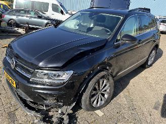 dommages  camping cars Volkswagen Tiguan 1.5 TSI Highline  Automaat 2020/8