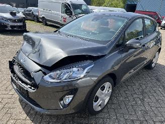 damaged commercial vehicles Ford Fiesta 1.0   HB 2020/1