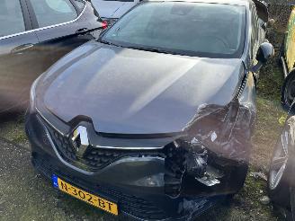 dañado vehículos comerciales Renault Clio 1.0 TCE Zen 2021/9