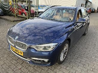 damaged commercial vehicles BMW 3-serie 320i Automaat Stationcar Luxury Edition 2019/3