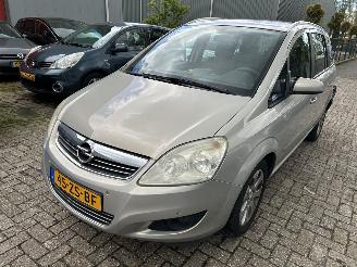 dommages  camping cars Opel Zafira 2.2 Temptation   ( 7 persoons ) 2008/5