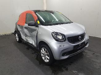 disassembly commercial vehicles Smart Forfour 453 1.0 Pure 2017/9