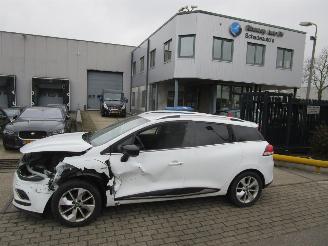 dommages camions /poids lourds Renault Clio 1.5dci Estate AIRCO NAVI E6 2017/7