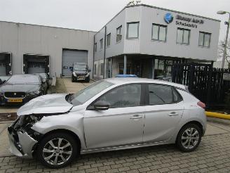 dañado vehículos comerciales Opel Corsa 12i 5drs 2022/8