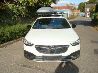 dommages motocyclettes  Opel Insignia 2.0 TURBO 4X4 COUNTRY 260PK!! 2017/11