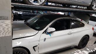 dañado caravana BMW 4-serie 4 Serie Coupe 435d xDrive M-Sport 2015/11