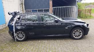 Salvage car BMW 3-serie 3 serie Touring (E91) Combi 318i 16V (N43-B20A) [105kW]  (05-2007/05-2=
012) 2010/10