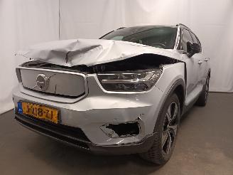 damaged commercial vehicles Volvo XC40 XC40 (XZ) Recharge AWD (EAD3.1) [300kW]  (11-2020/...) 2020/11