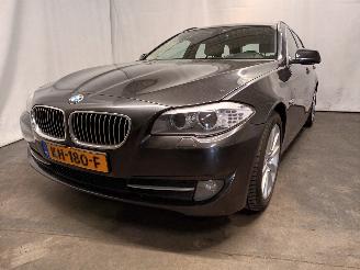 Avarii auto utilitare BMW 5-serie 5 serie Touring (F11) Combi 520d 16V (N47-D20C) [120kW]  (06-2010/02-2=
017) 2012/2