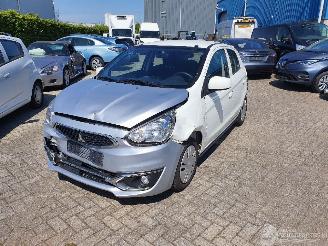 damaged commercial vehicles Mitsubishi Space-star space star 1.0 2019/1