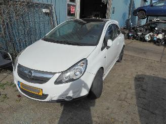 škoda kempování Opel Corsa 1.3 2010/4