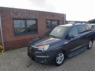 uszkodzony inne Ssang yong Rodius 2 WD 7 PERS 2017/4