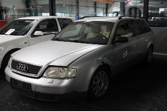 dommages scooters Audi A6 avant  2000/1
