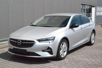 dommages machines Opel Insignia B Grand Sport Elegance 2021/10