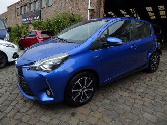 damaged commercial vehicles Toyota Yaris Comfort 2018/9