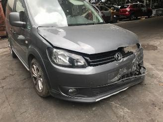 danneggiata veicoli commerciali Volkswagen Caddy Combi 1600CC - 75KW - DIESEL - 2013/8