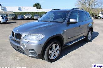 dommages motocyclettes  BMW X5 E70 X DRIVE 2011/9