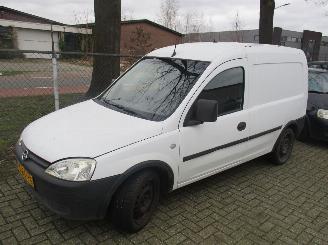 Avarii auto utilitare Opel Combo  2005/3