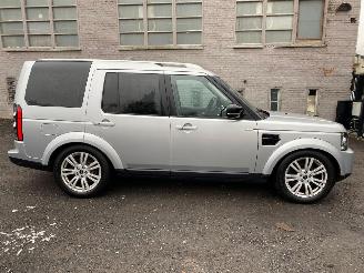 dommages scooters Land Rover Discovery 4 HSE 2016/11